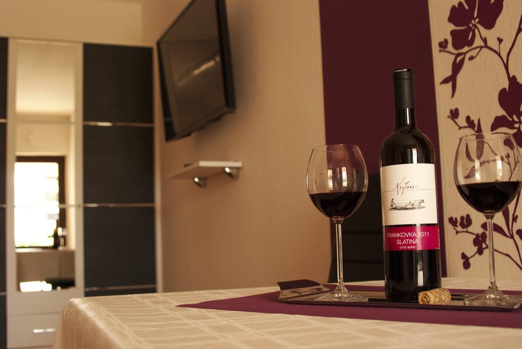 Apartment Mladenka Visnjik Ζαντάρ Εξωτερικό φωτογραφία